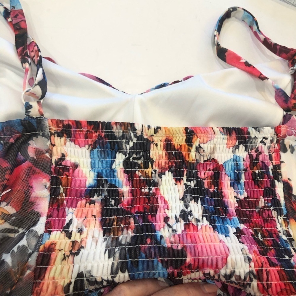 Torrid Size 3 floral spaghetti strap midi maxi dress. Summer brunch luncheon - Picture 6 of 10